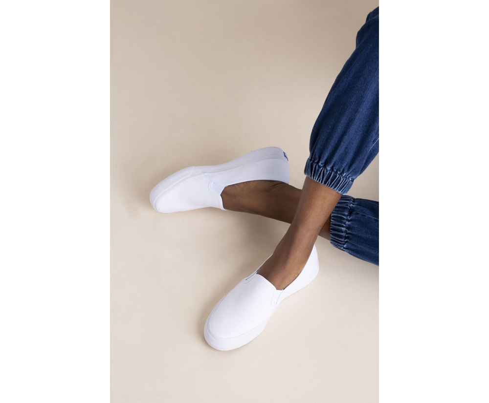 Slip Ons Keds Mujer Blancos - Double Decker Lona - 4672-KSXWA